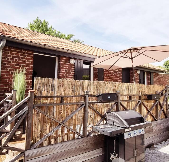Independant Avec Terrasse Vue Jardin Beauchamps (Somme)